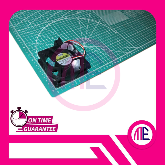 9WF0924S2031 DC24V 0.5A IP68 FAN (3 Cable - 9.2x9.2x3.2cm)